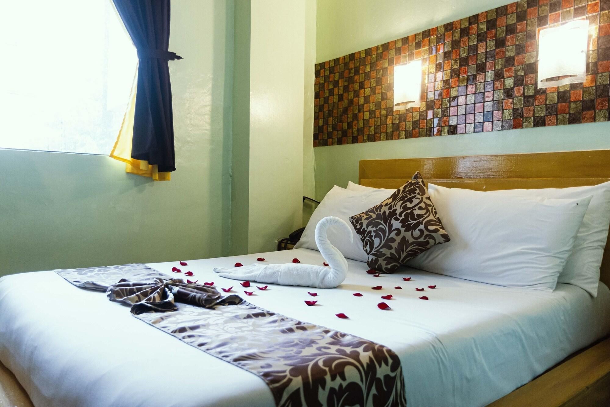 Saint Illian'S Inn Makati Makati City Bagian luar foto