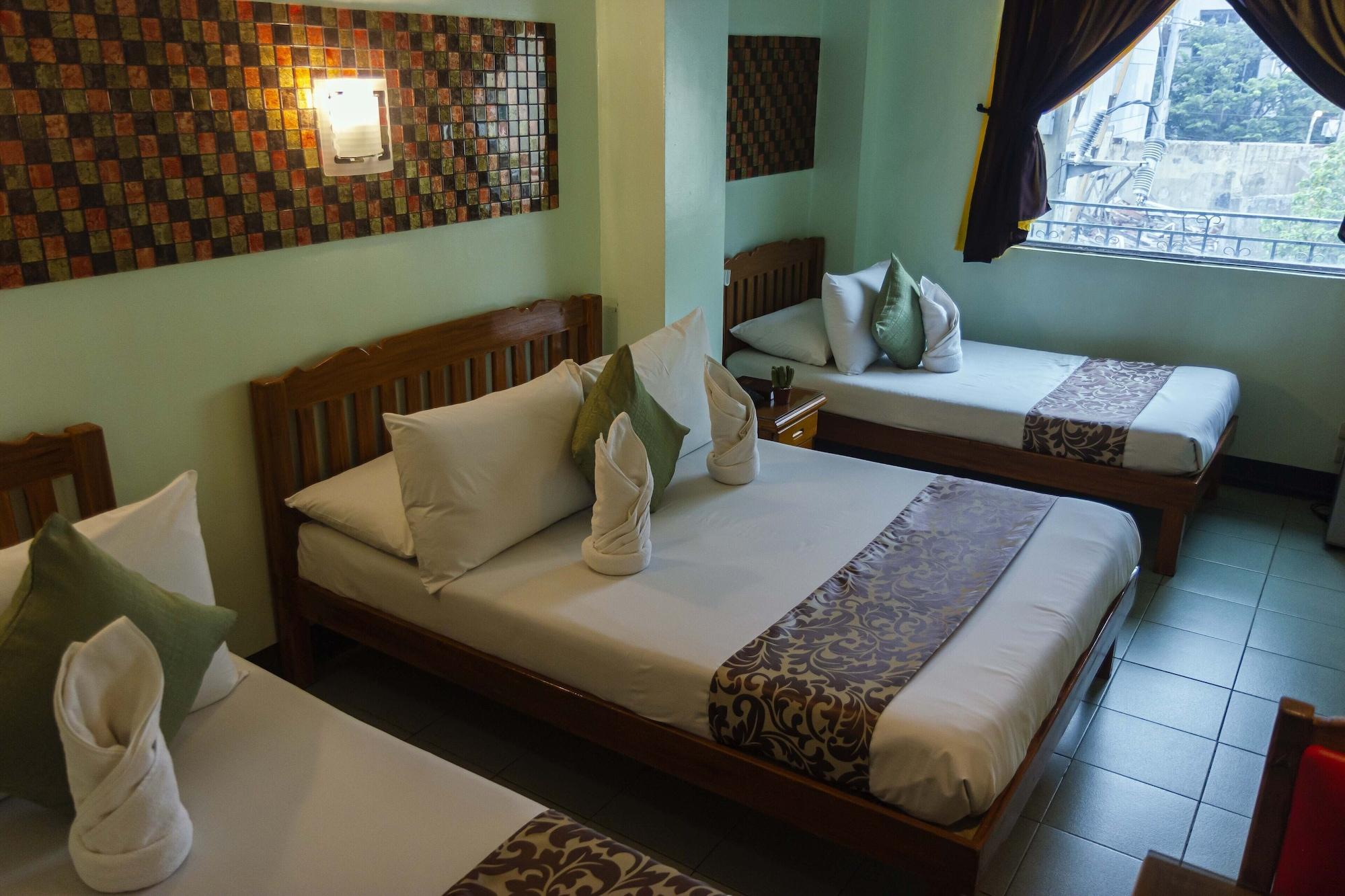 Saint Illian'S Inn Makati Makati City Bagian luar foto