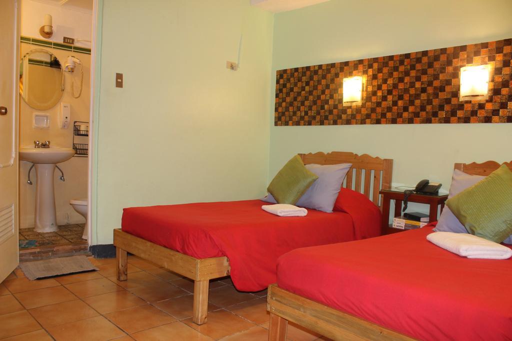 Saint Illian'S Inn Makati Makati City Bagian luar foto