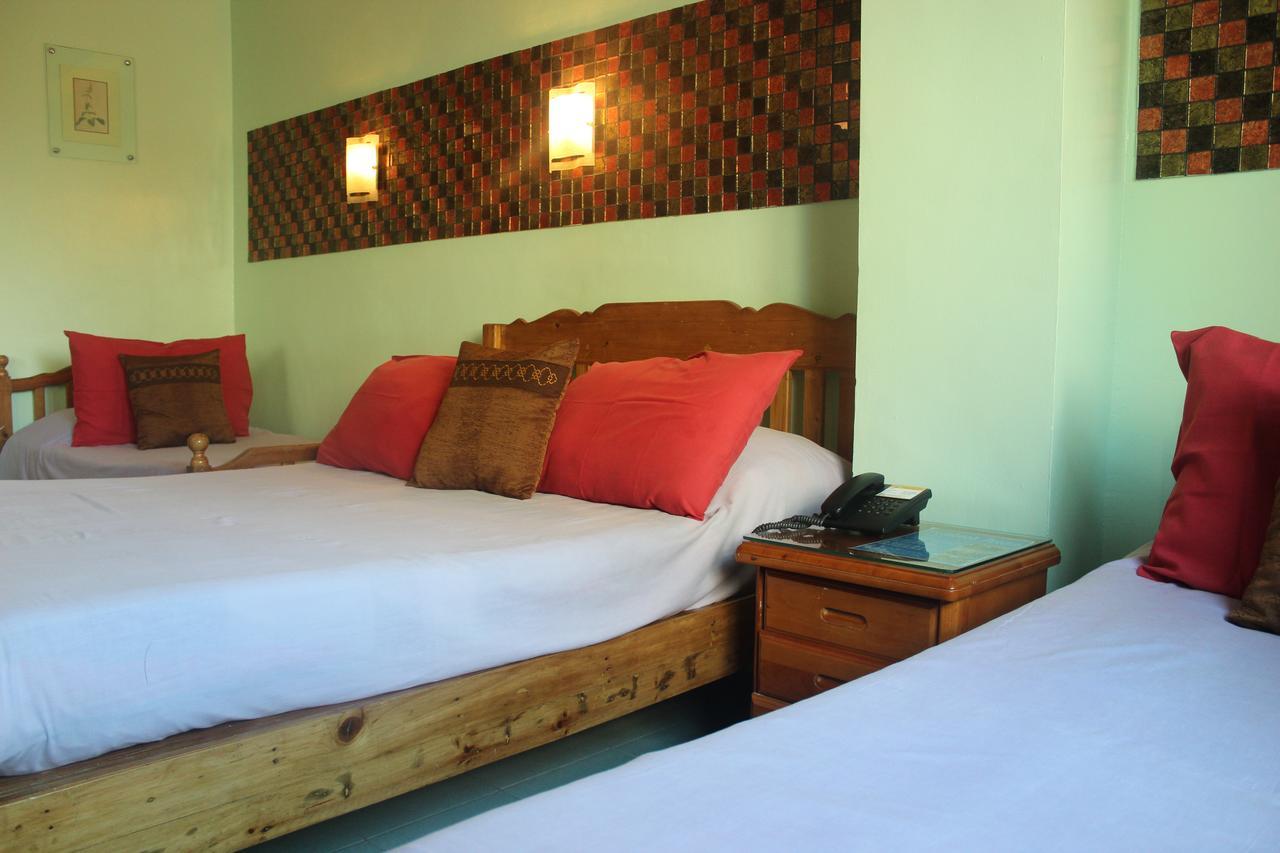 Saint Illian'S Inn Makati Makati City Bagian luar foto