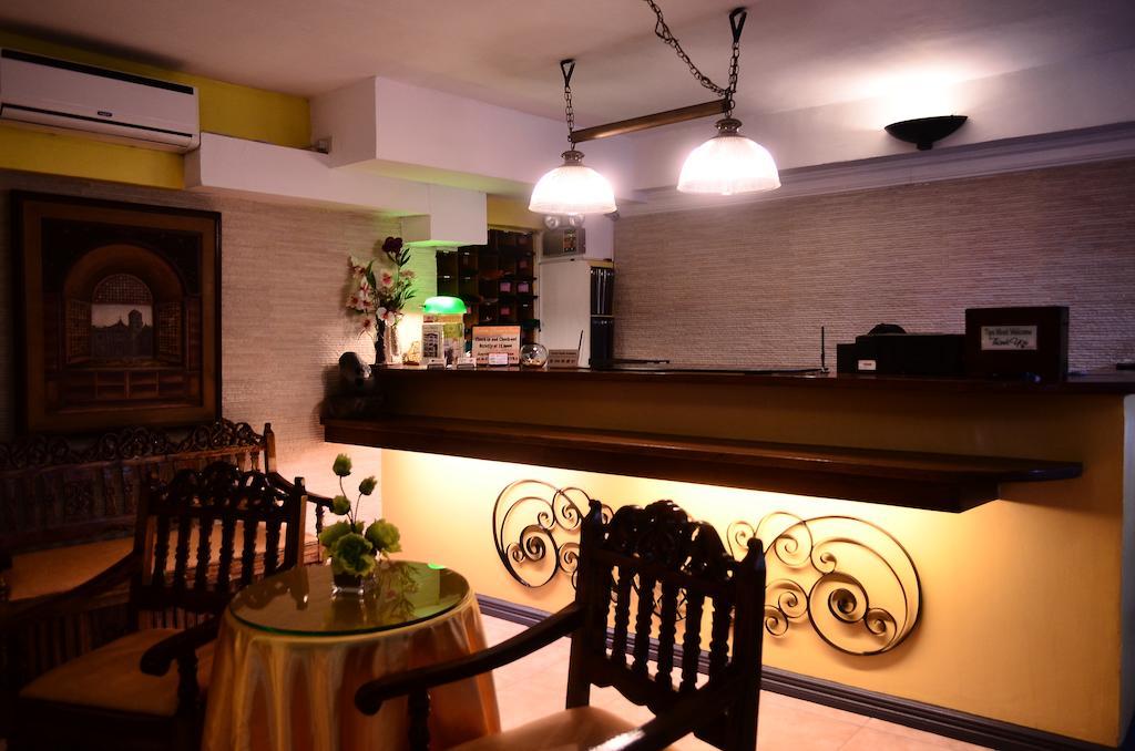 Saint Illian'S Inn Makati Makati City Bagian luar foto